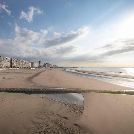 Apartment Skyview With Parking By Interhome Blankenberge Bagian luar foto
