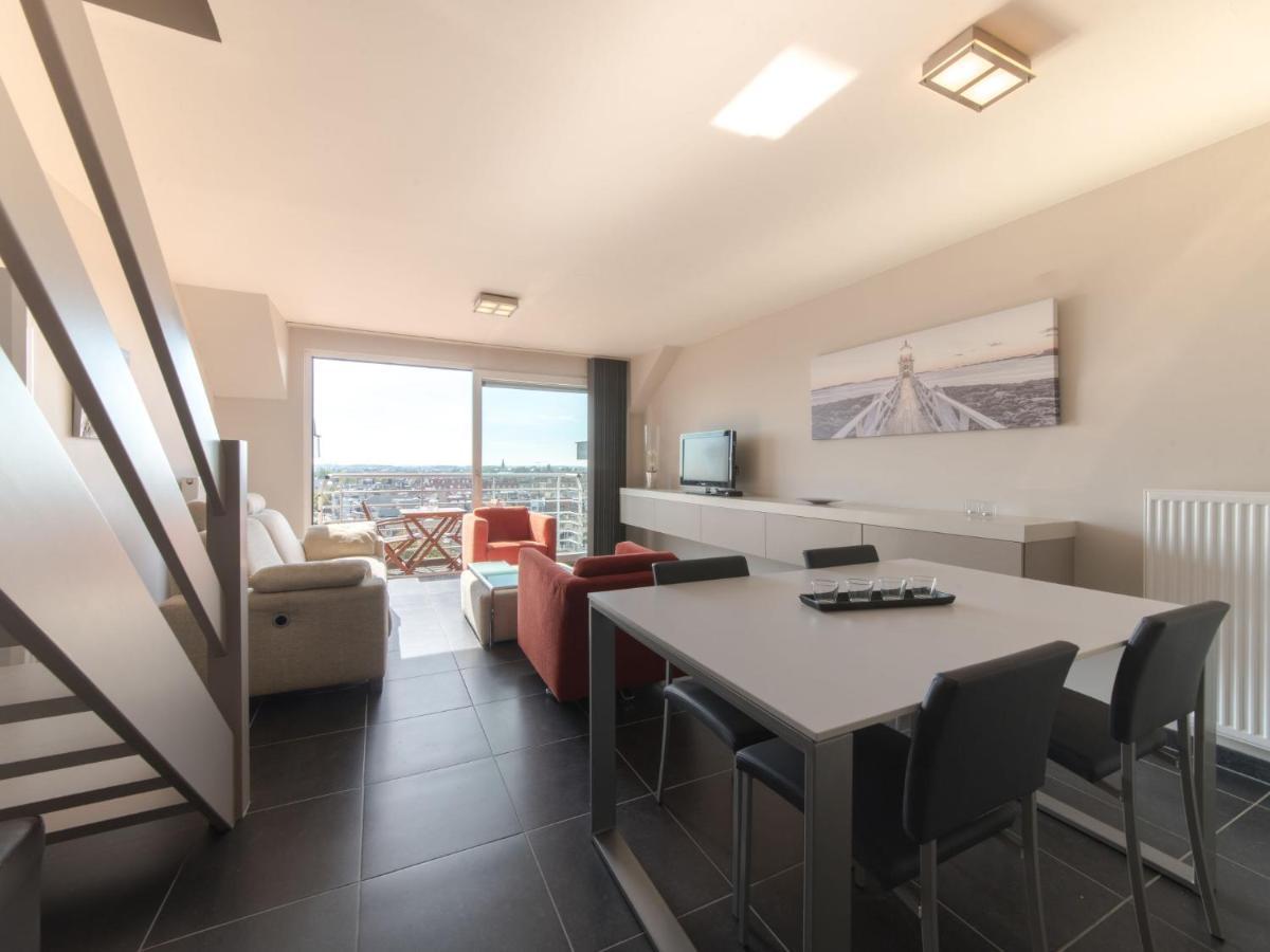 Apartment Skyview With Parking By Interhome Blankenberge Bagian luar foto